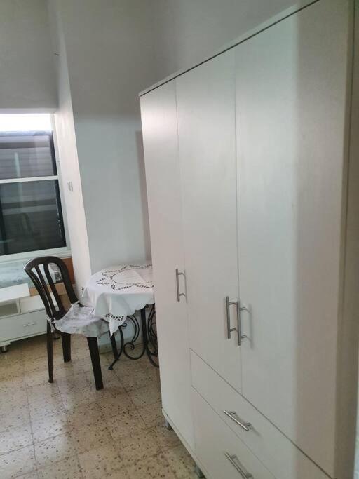 2 Bedroom Apartment In Batiya Makov Shared Rooms Rechovot Kültér fotó